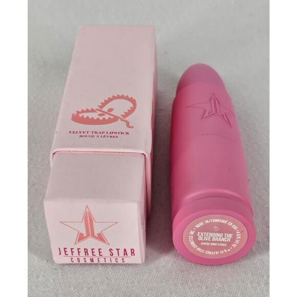 JEFFREE STAR COSMETICS - VELVET TRAP LIPSTICK "EXTENDING THE OLIVE BRANCH" - Picture 3 of 5